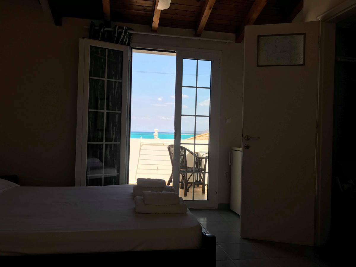 Lafotel Elafonissos Buitenkant foto